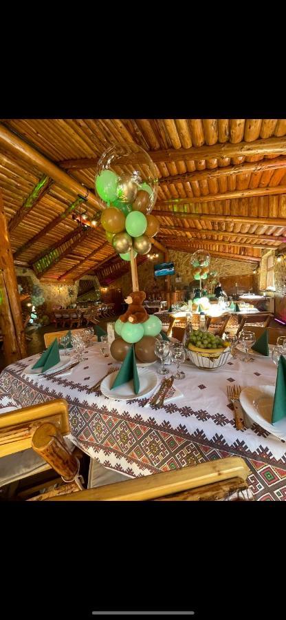Pensiunea 3 Brazi Zarnesti Ngoại thất bức ảnh